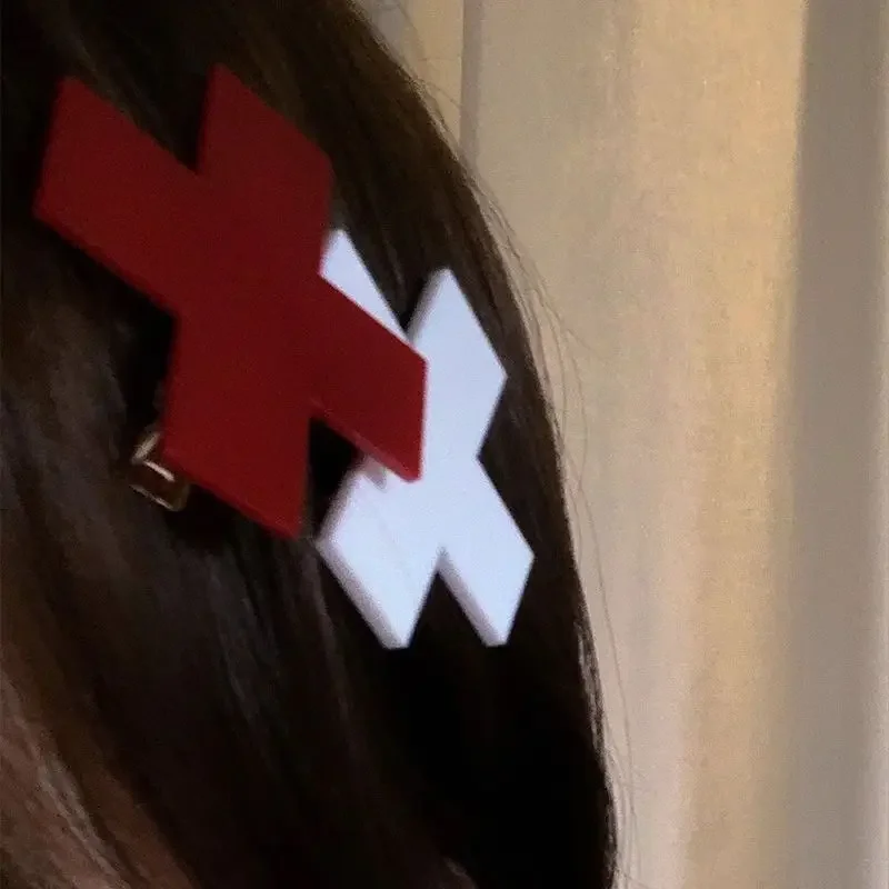 Gothic Acrylic Cross Hairpins  - Bobby Pin Bulk reseña y precio